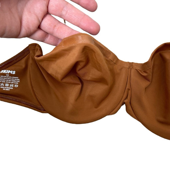 Skims Smoothing Intimates Unlined Strapless Bra with Straps in Bronze Size 34C - Picture 12 of 12